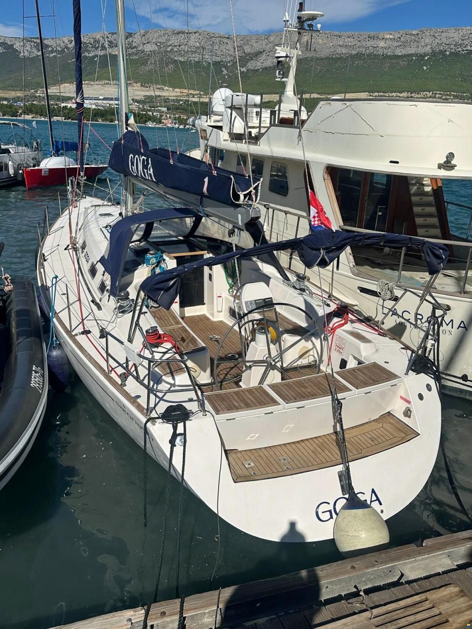 Salona 45