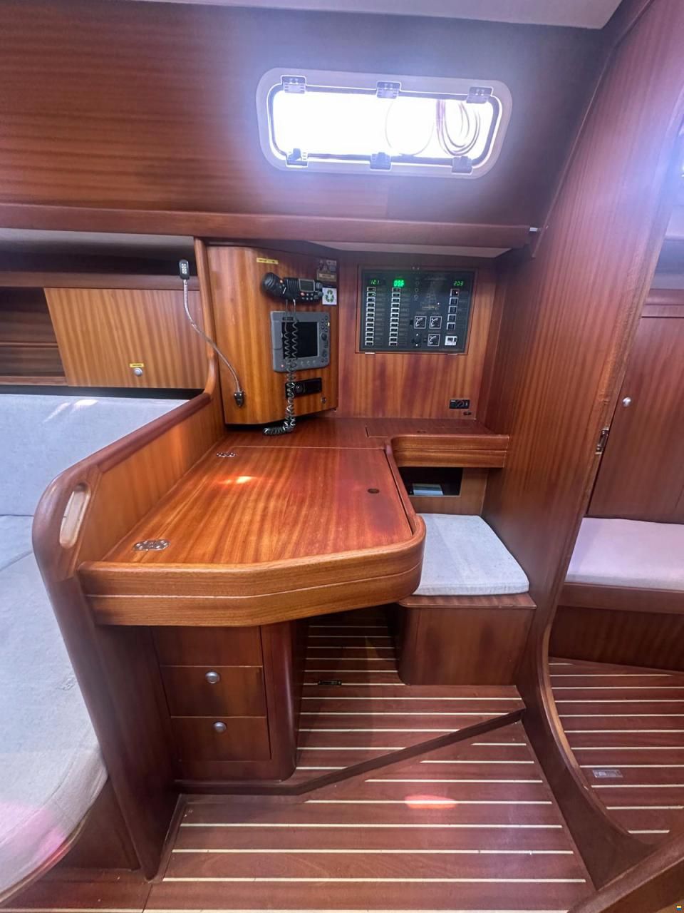 Salona 45