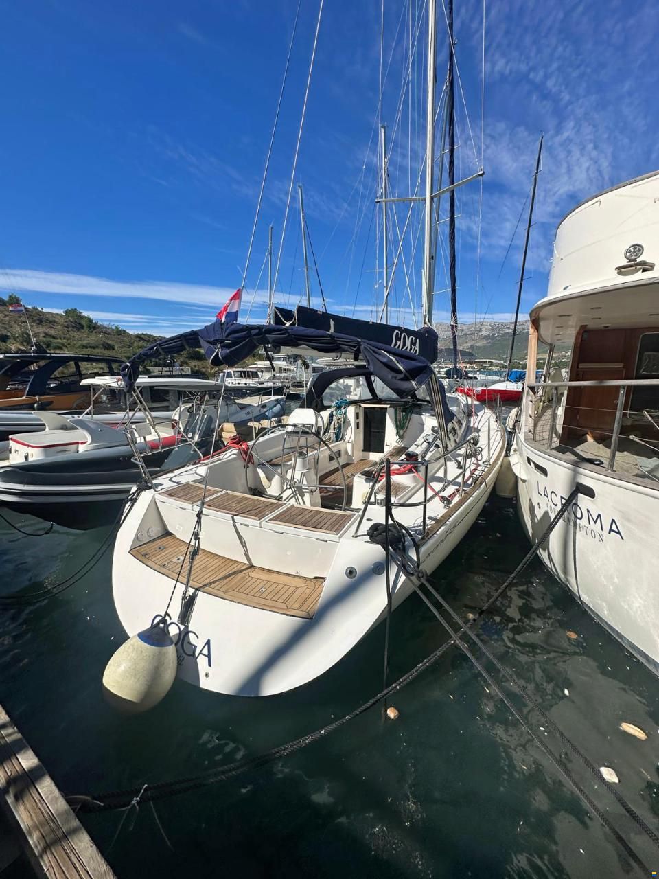 Salona 45