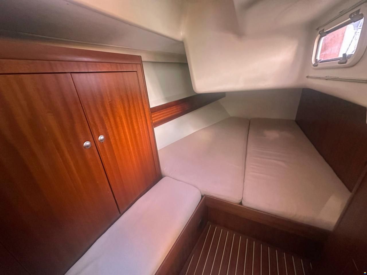 Salona 45