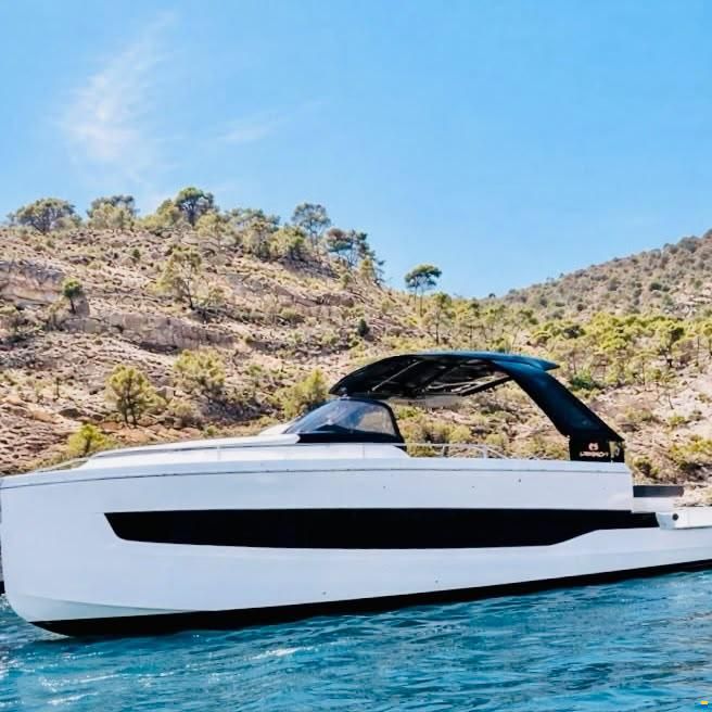 Cranchi A32 Luxury Tender