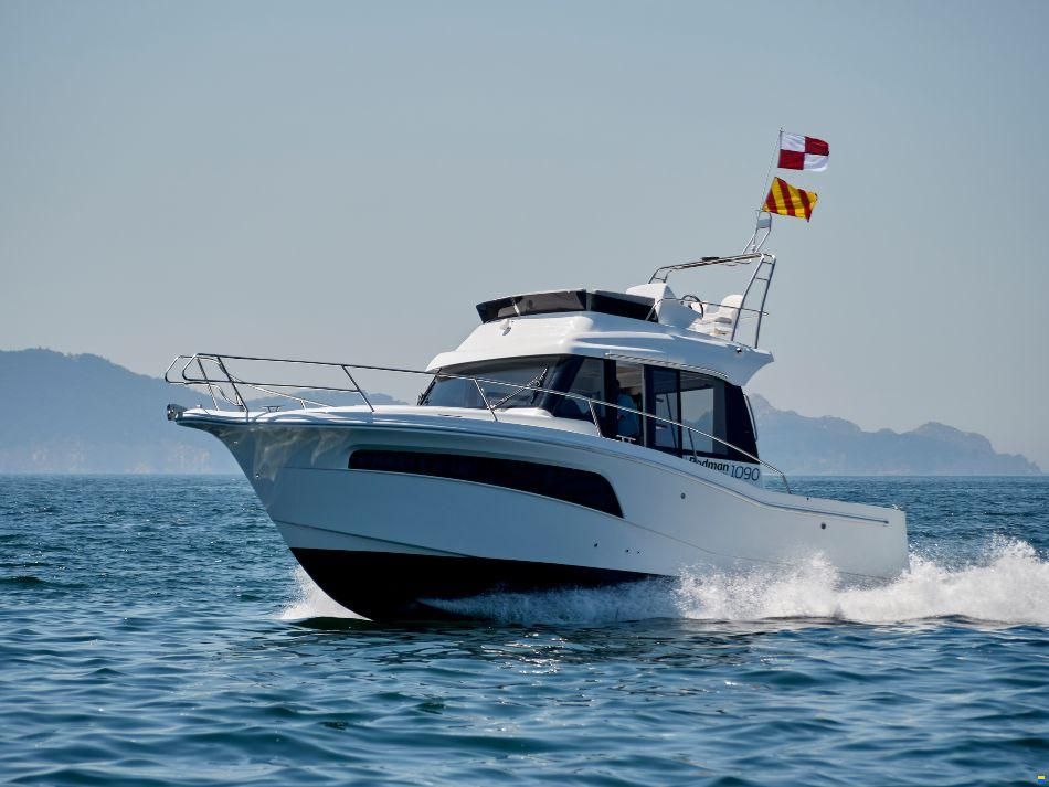 Rodman 1090 Evolution Flybridge