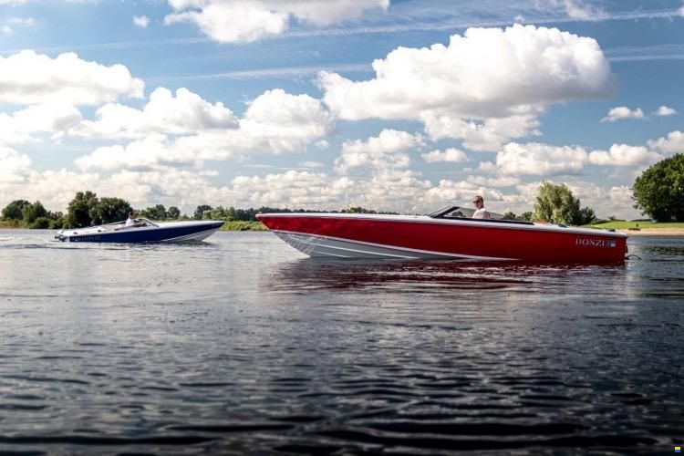 Donzi Classic 22