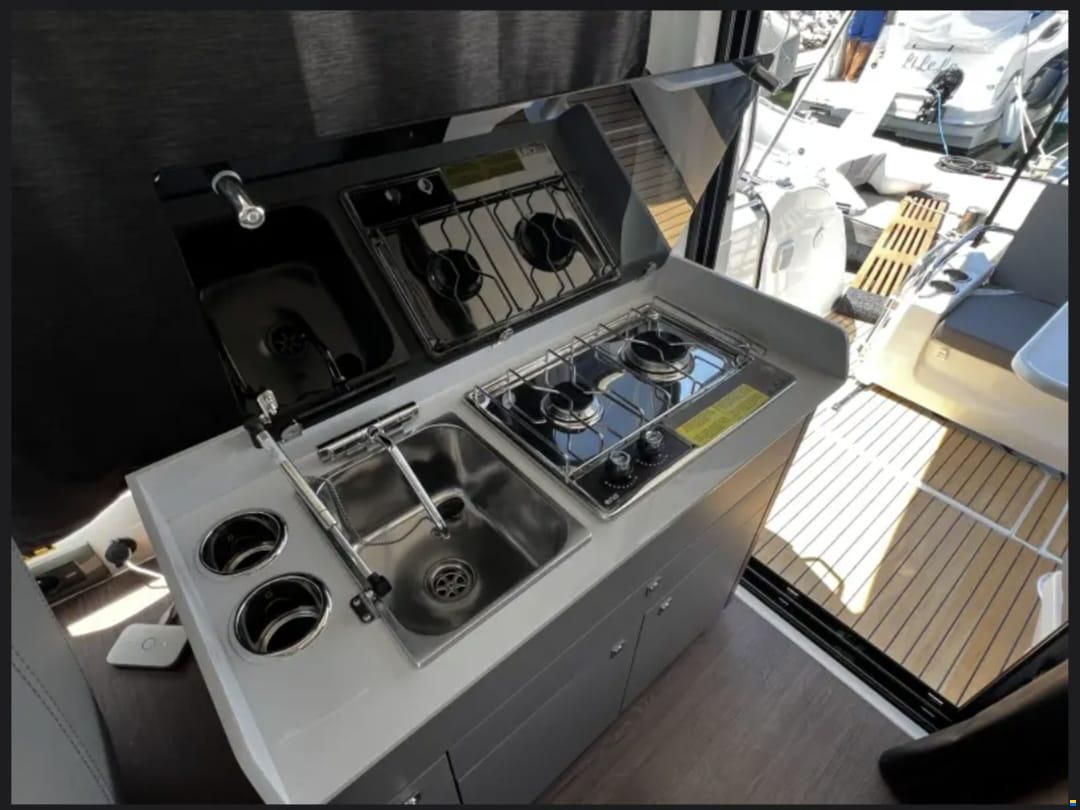 Beneteau Antares 9 OB
