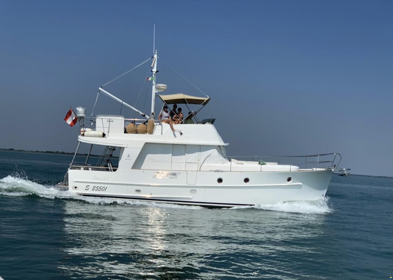Beneteau Swift Trawler 42