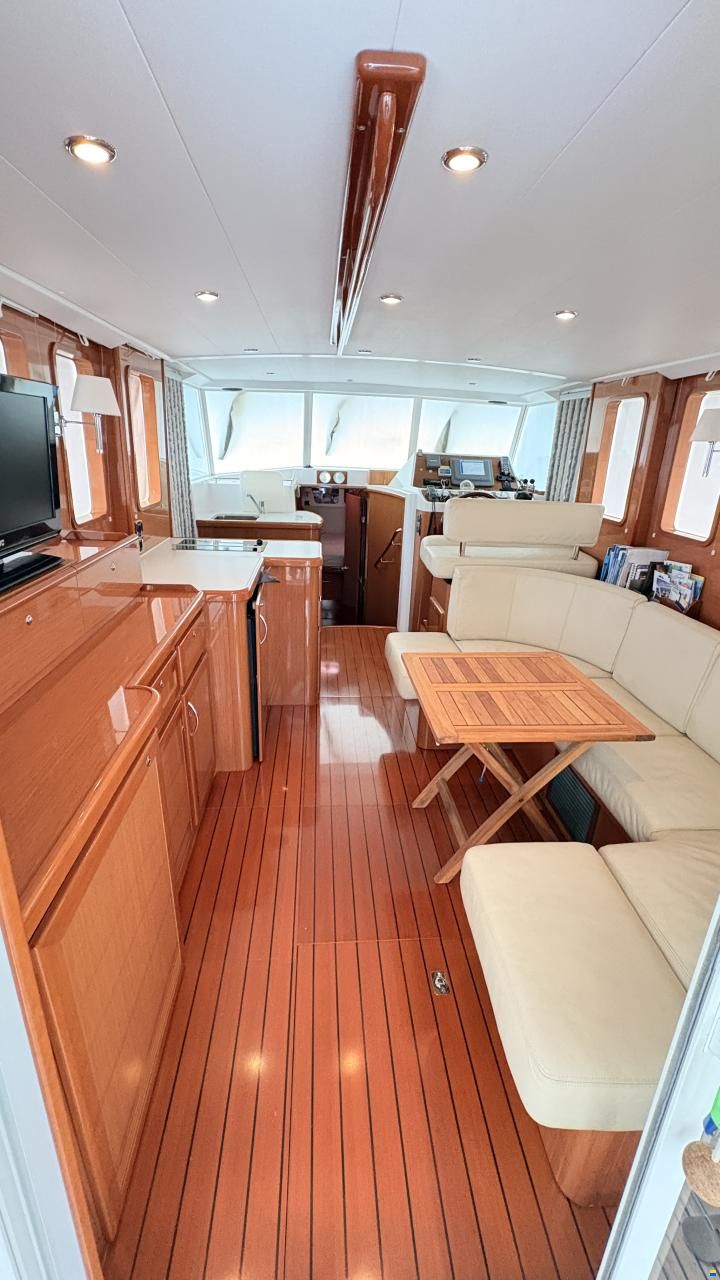 Beneteau Swift Trawler 42