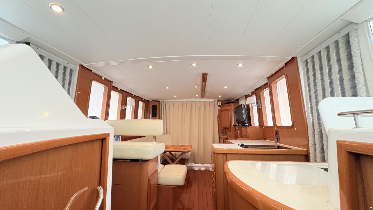 Beneteau Swift Trawler 42