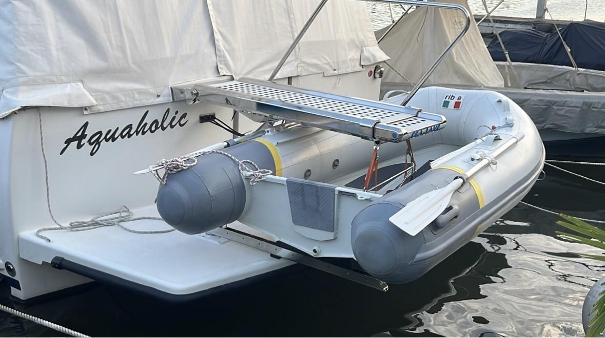 Beneteau Swift Trawler 42