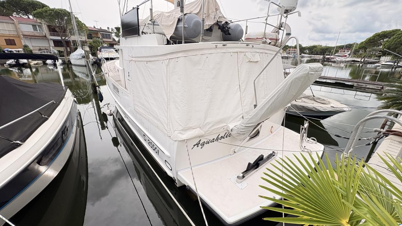 Beneteau Swift Trawler 42