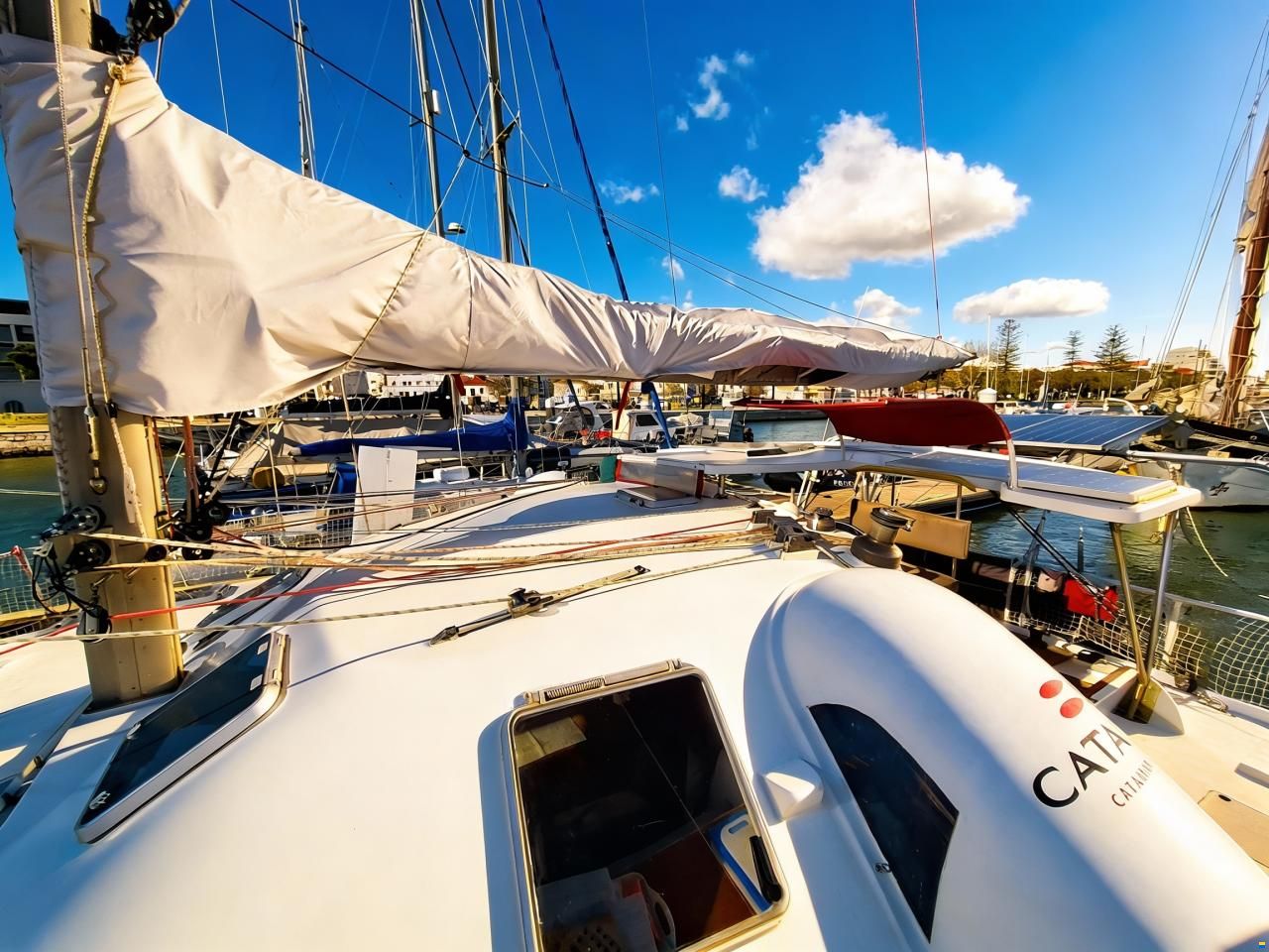Catana 40C - 44
