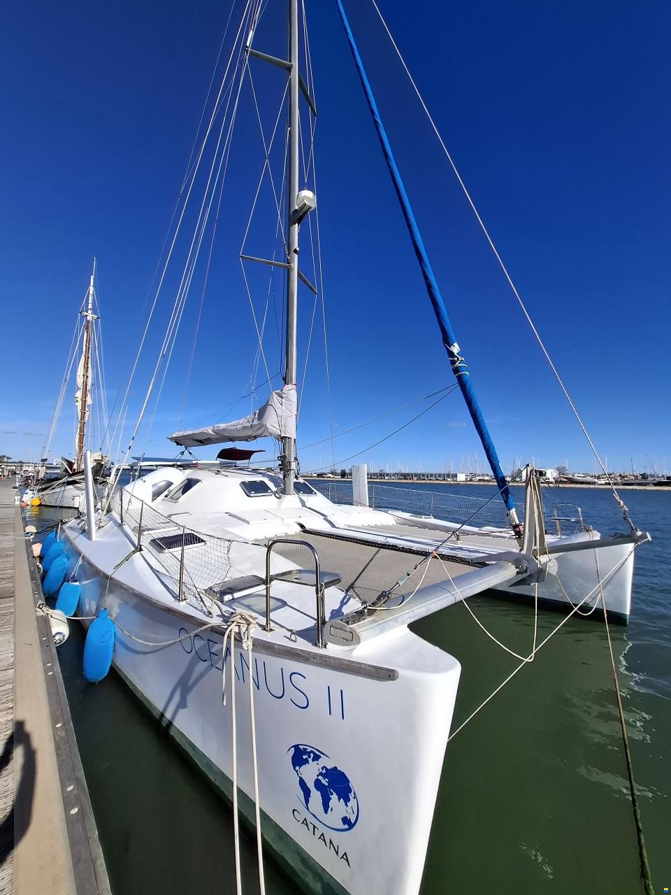 Catana 40C - 44