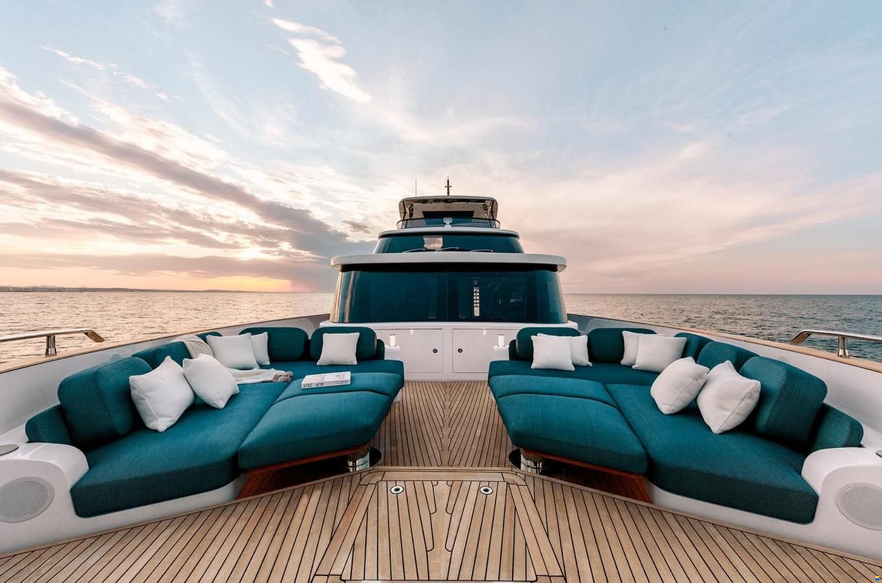 Azimut Magellano 25M