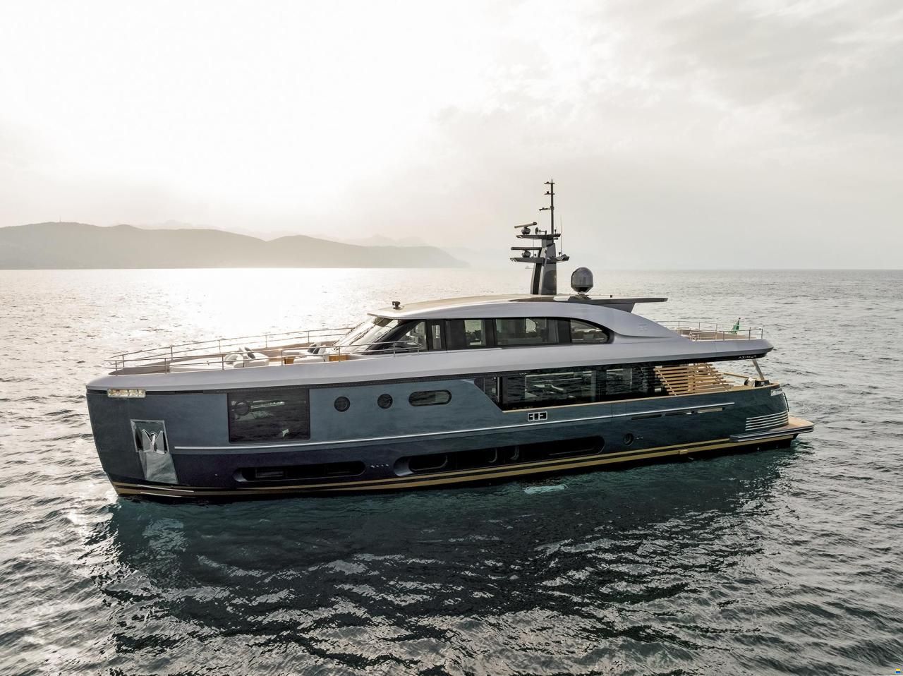 Azimut Magellano 30M