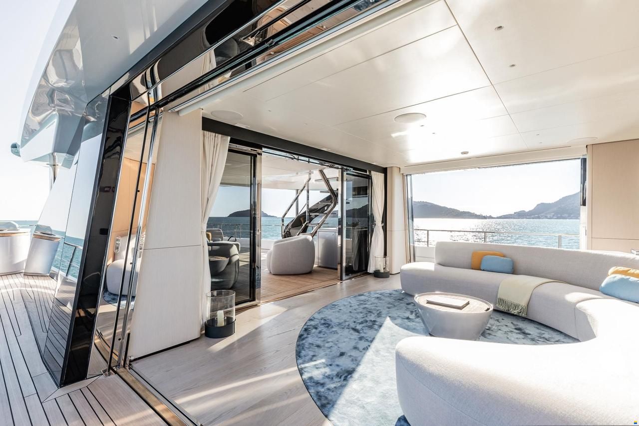 Azimut Grande 36M
