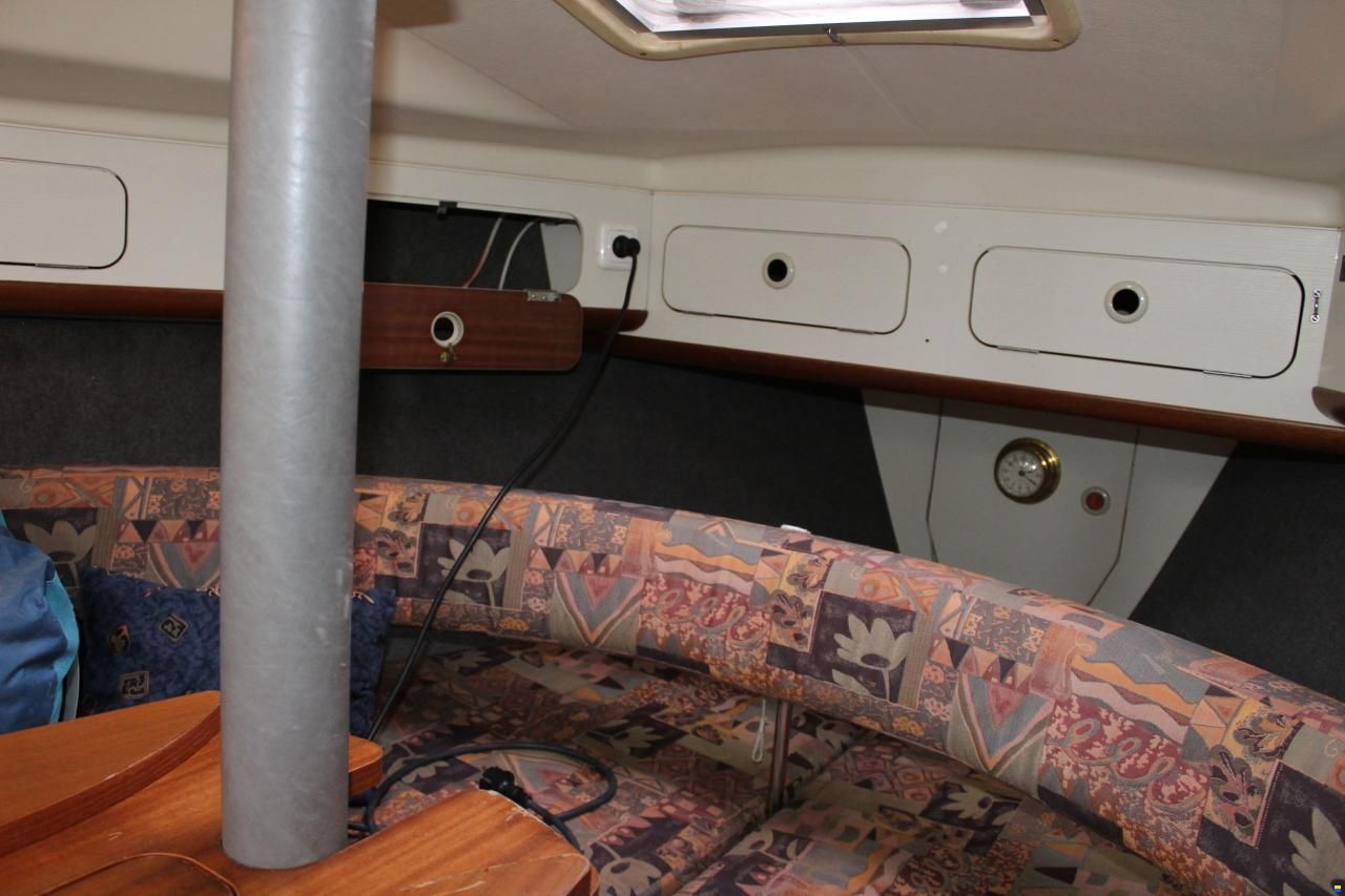 Dehler 28