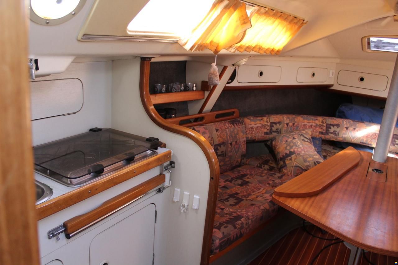 Dehler 28