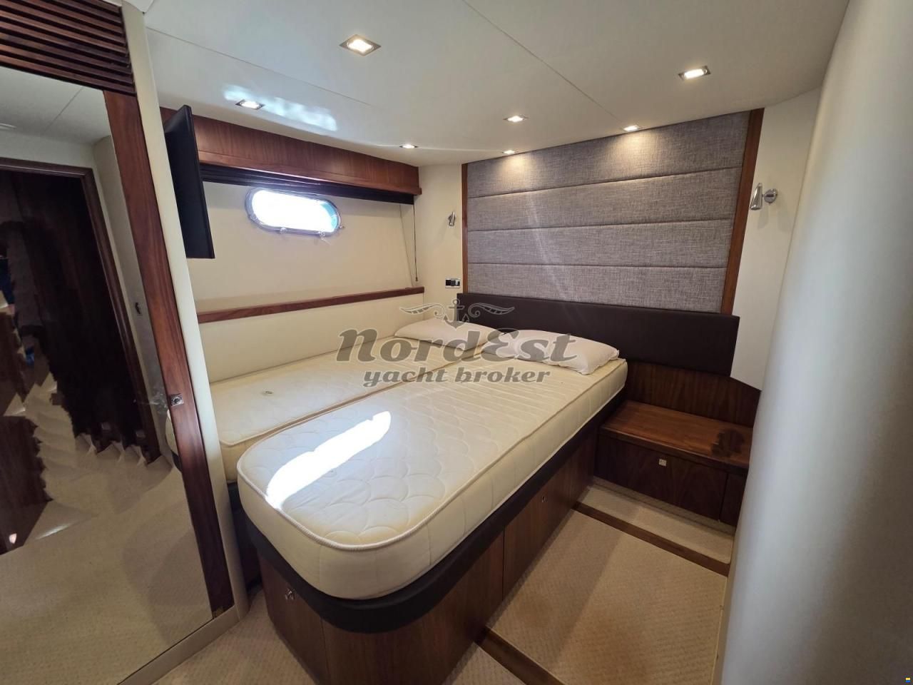 Sunseeker Manhattan 70