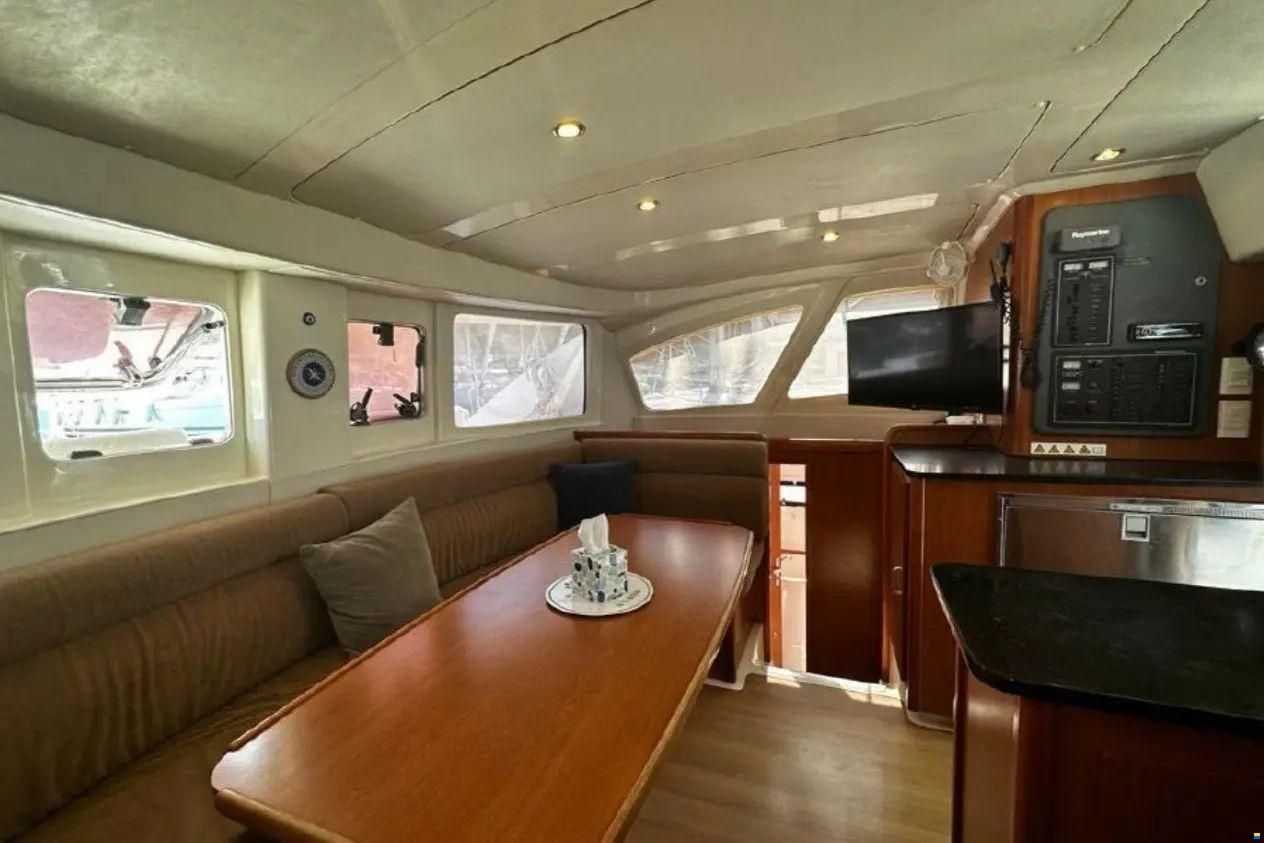 Leopard 38