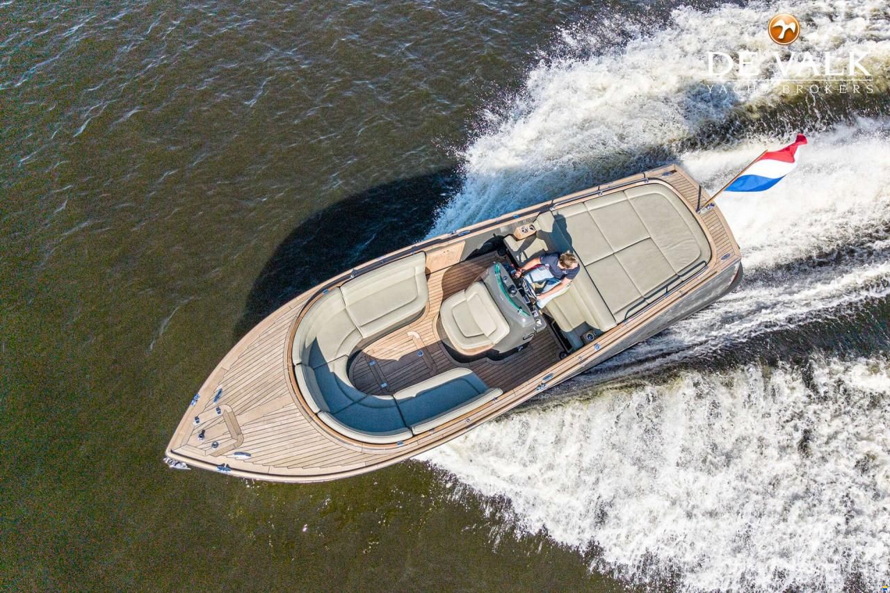 Long Island 28 Sportsman