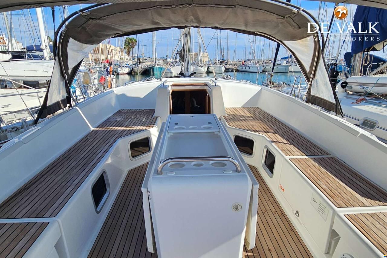 Jeanneau 54