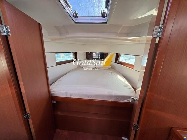Beneteau Oceanis 38.1