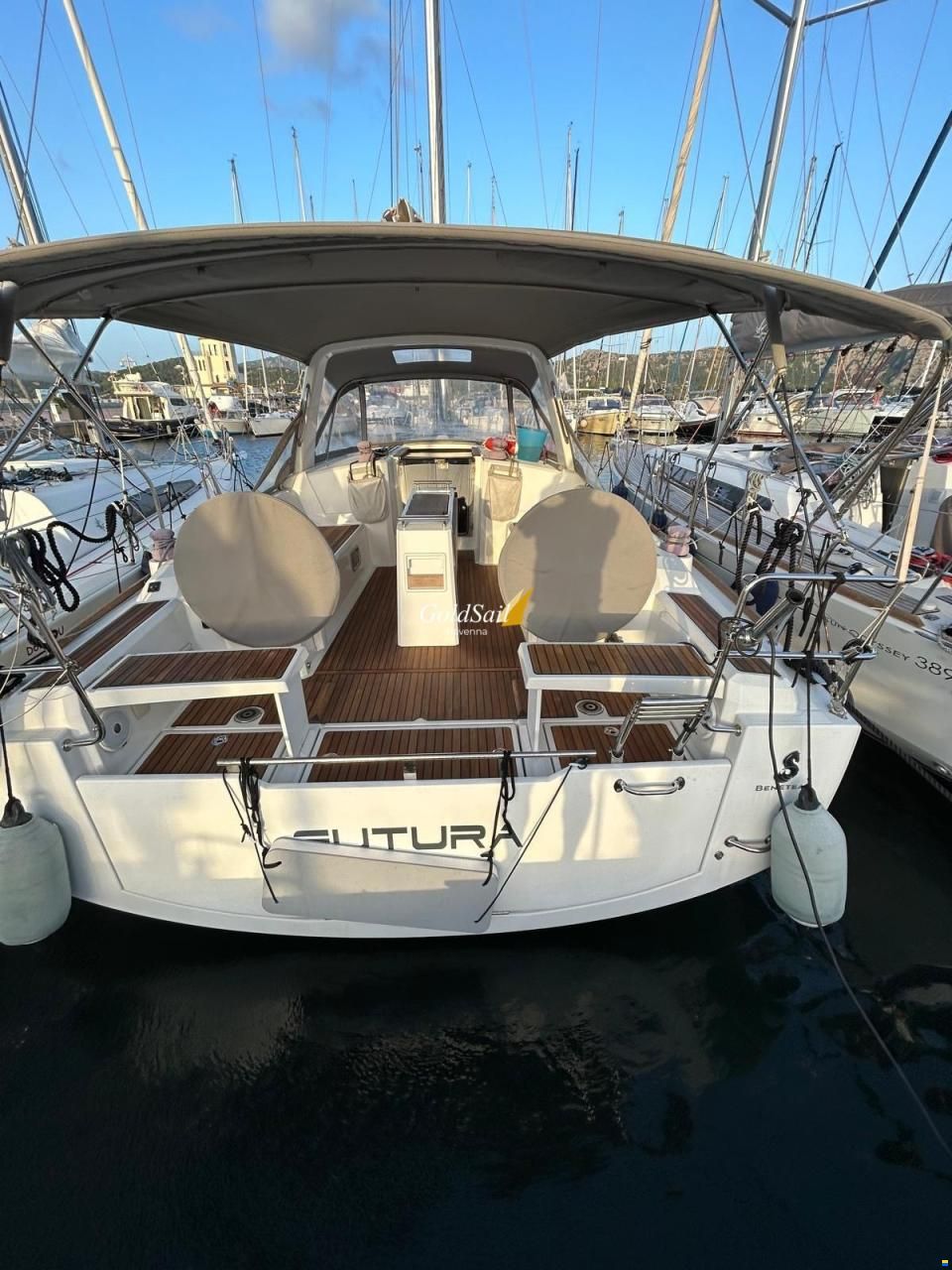 Beneteau Oceanis 38.1