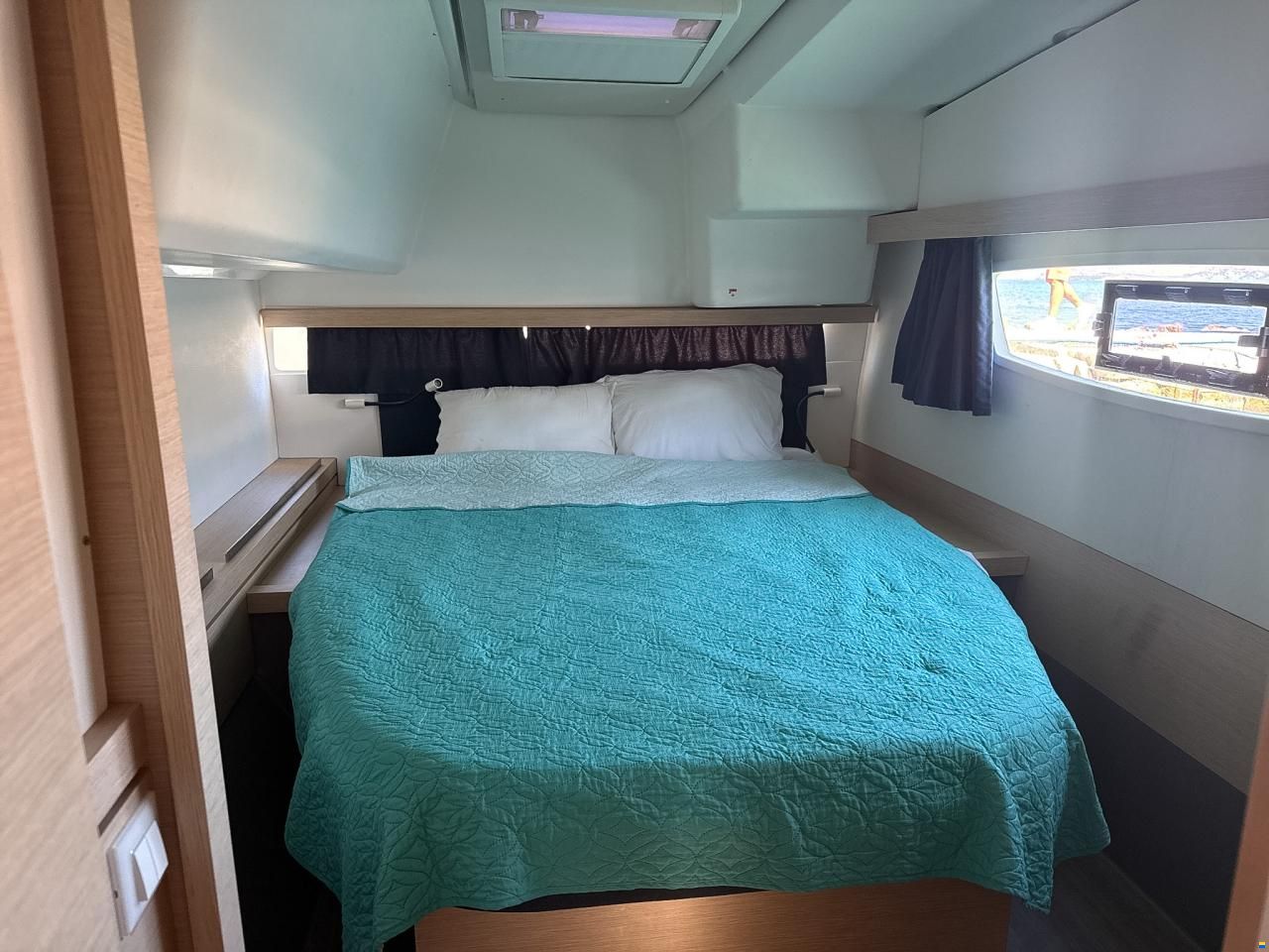 Fountaine Pajot Lucia 40