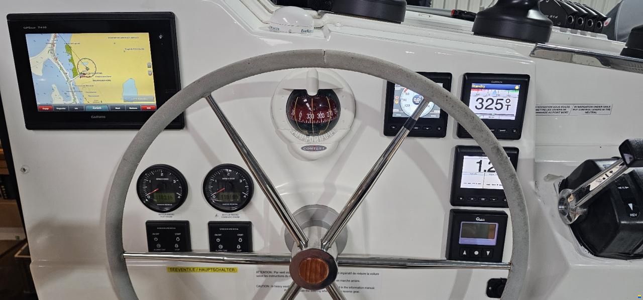Fountaine Pajot Lucia 40