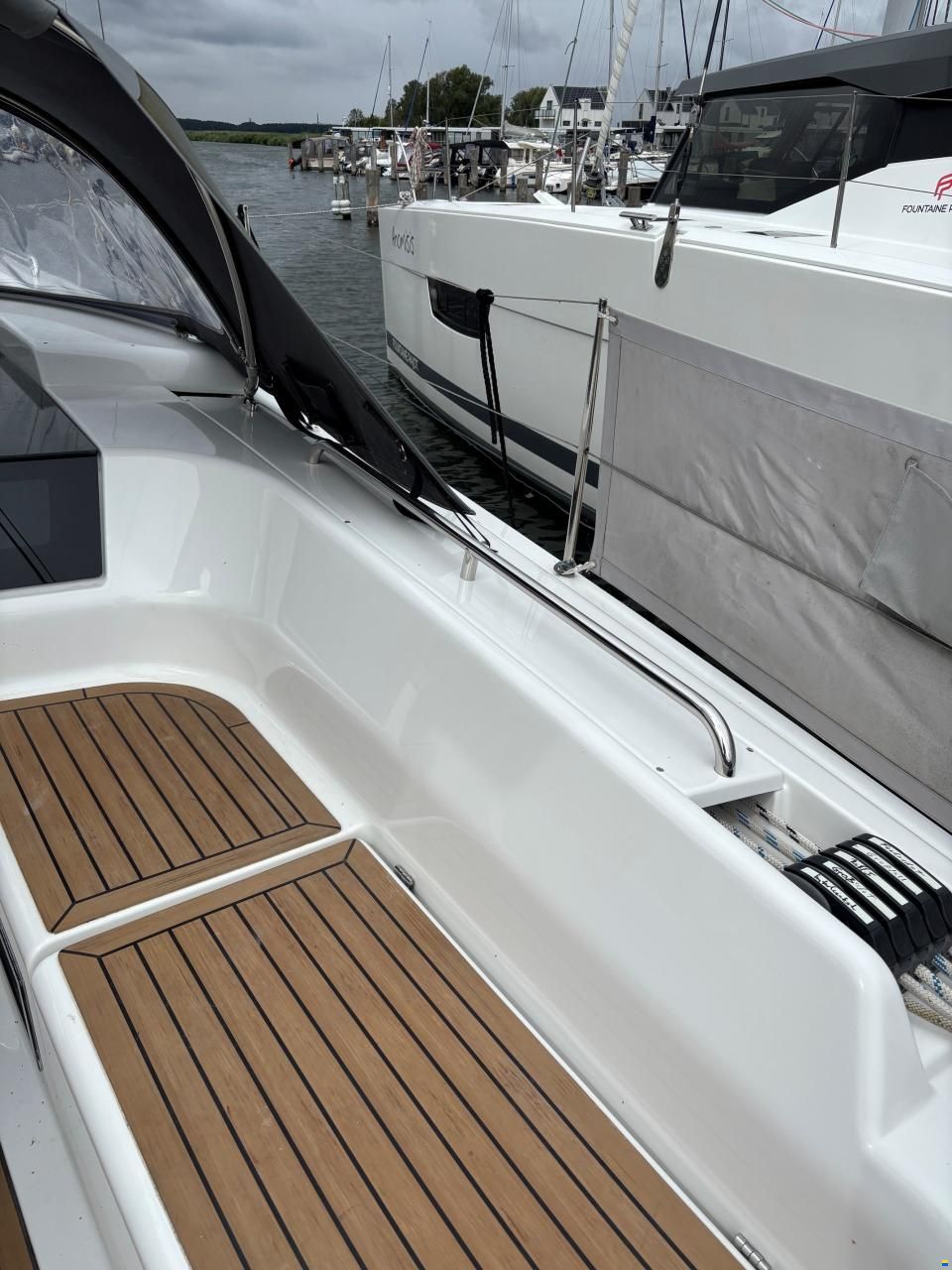 Hanse 418