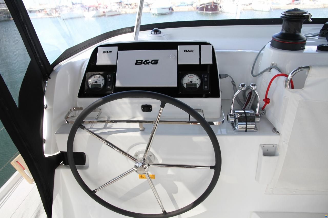 Lagoon 42