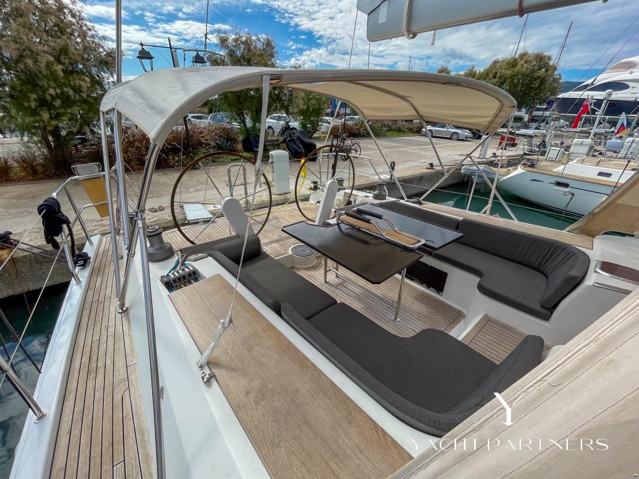 Hanse 545