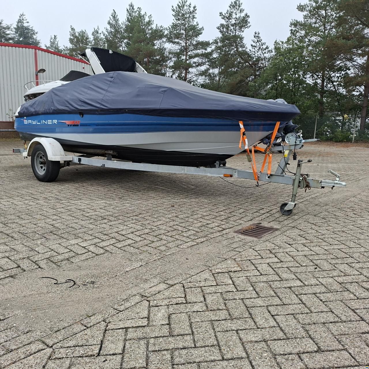 Bayliner 1850 Capri Bowride
