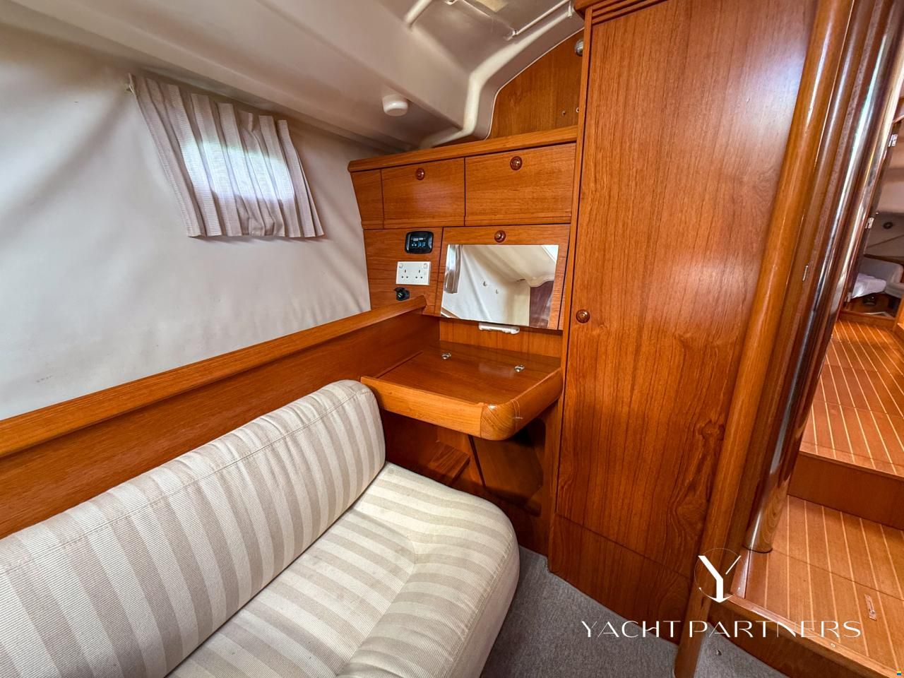 Jeanneau Sun Odyssey 43 DS