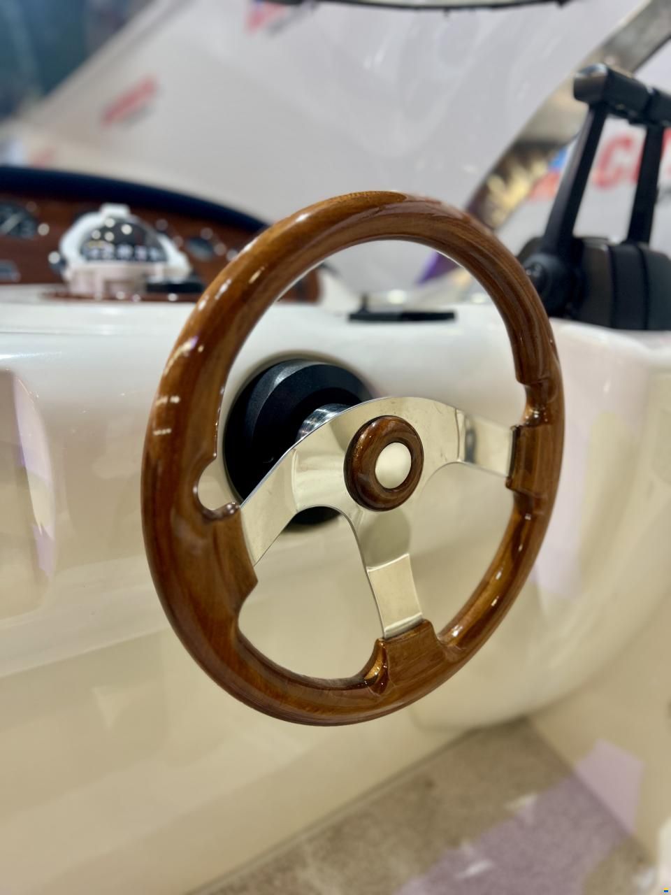 Airon Marine 325
