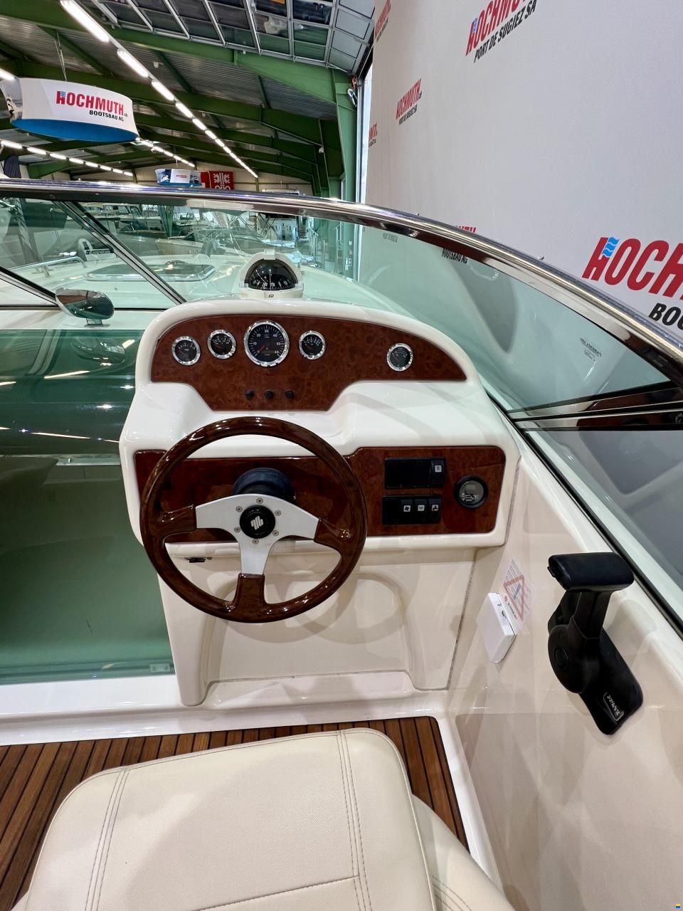 Jeanneau Runabout 755