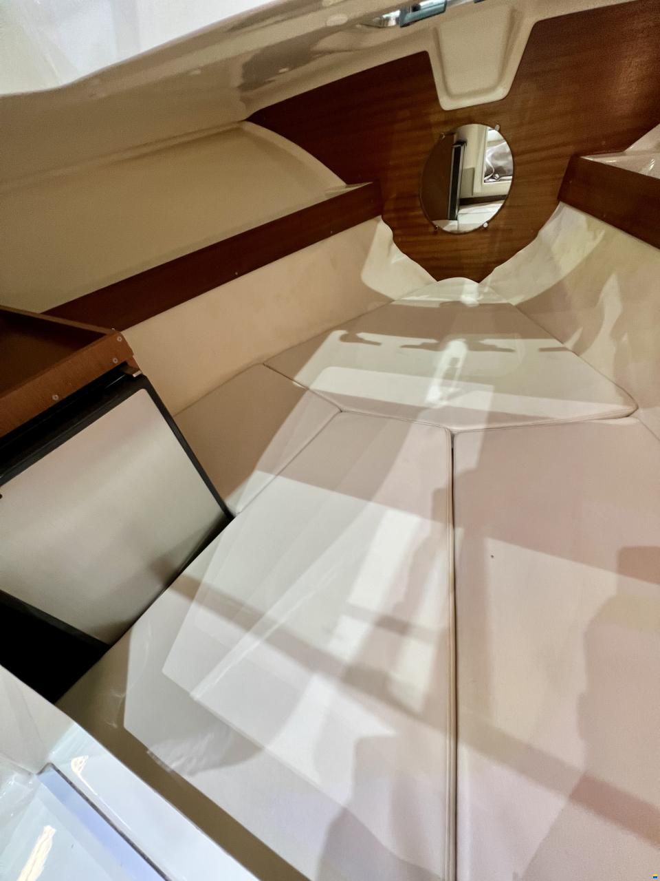 Jeanneau Runabout 755