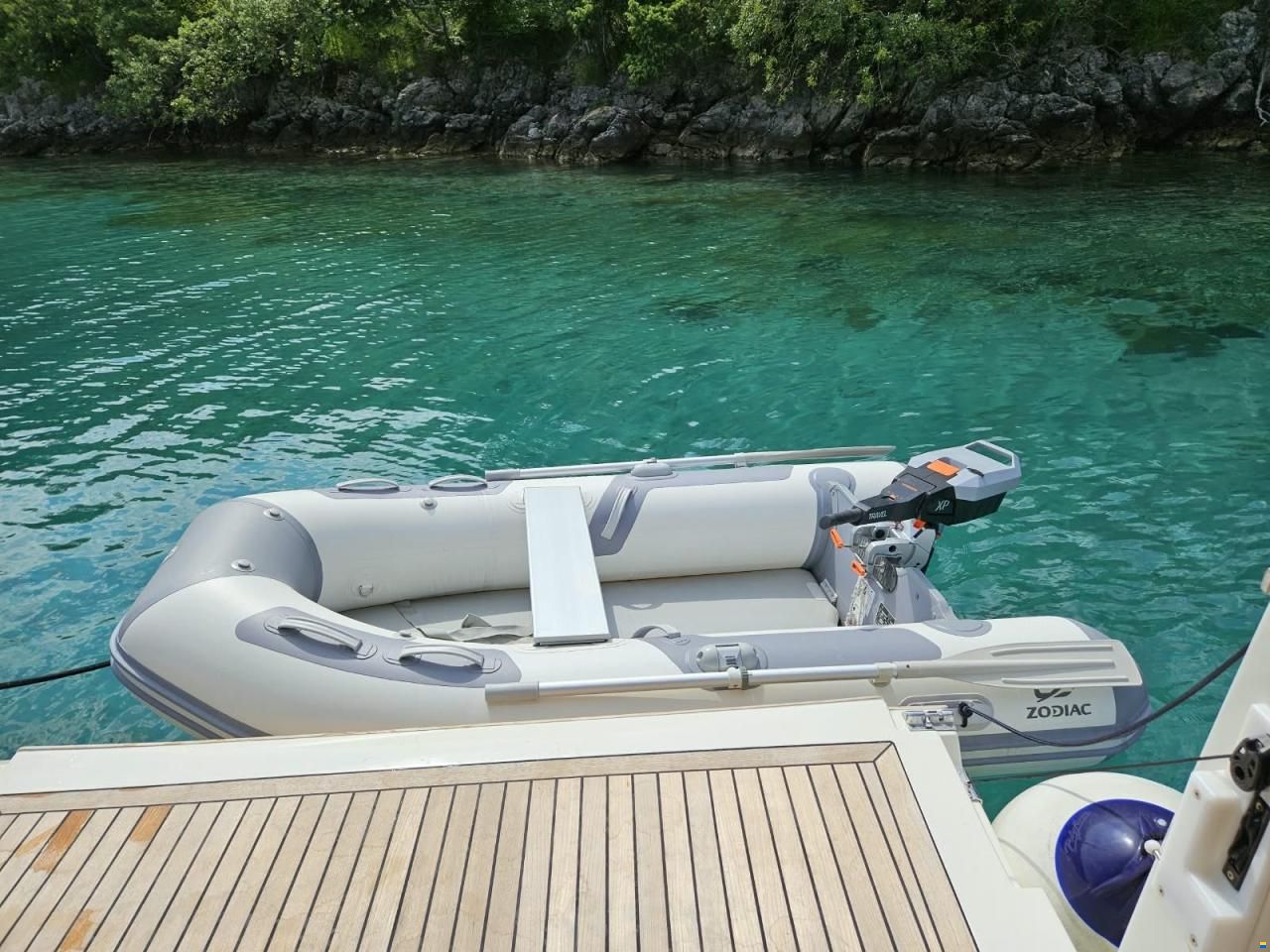 Greenline 40 Solar