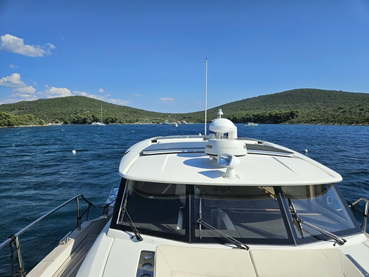 Greenline 40 Solar
