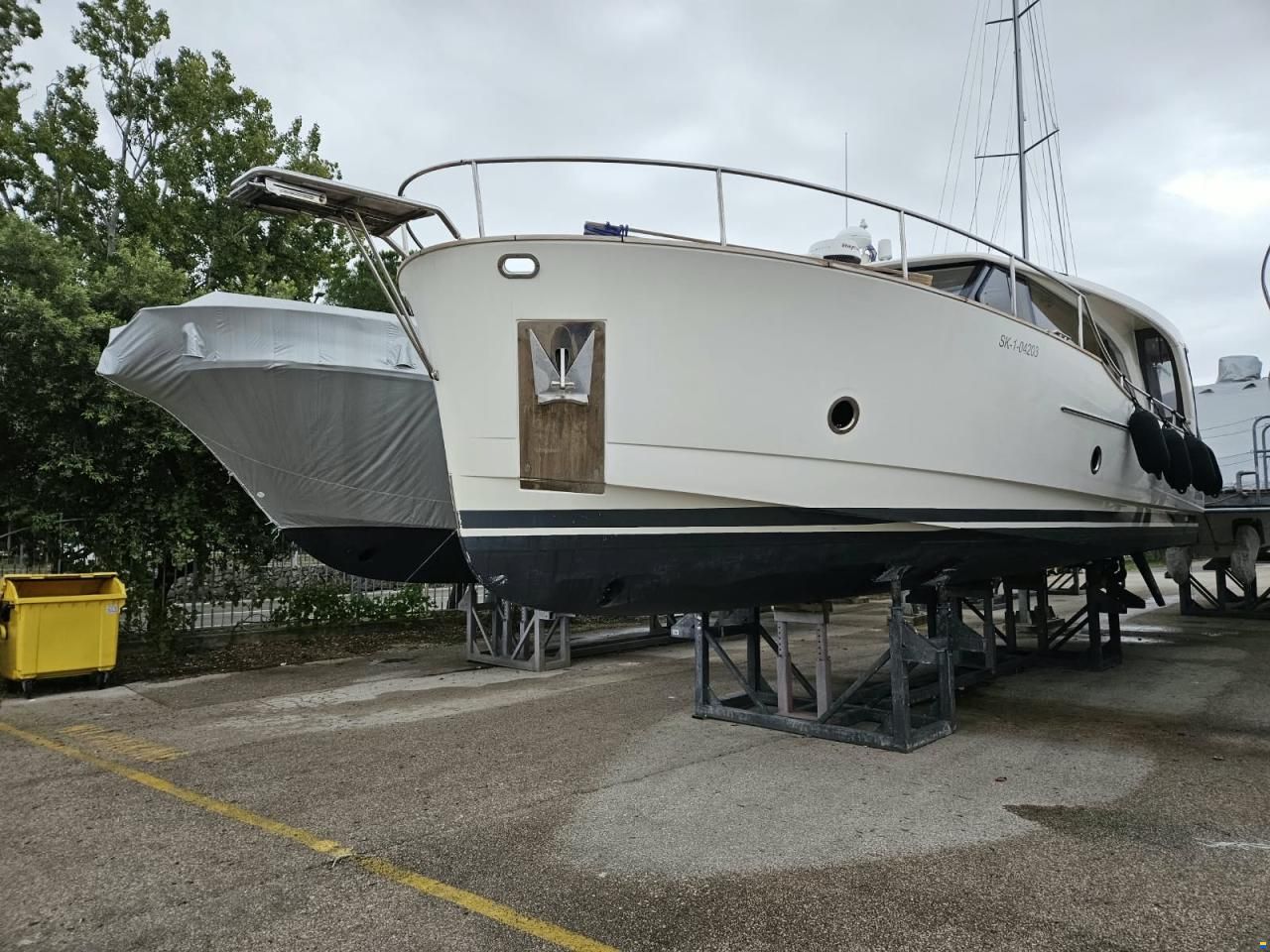 Greenline 40 Solar