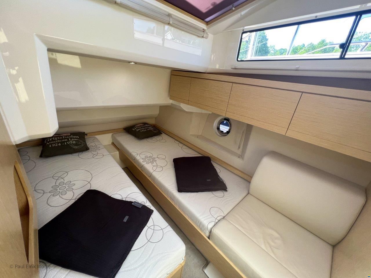 Greenline 40 Solar