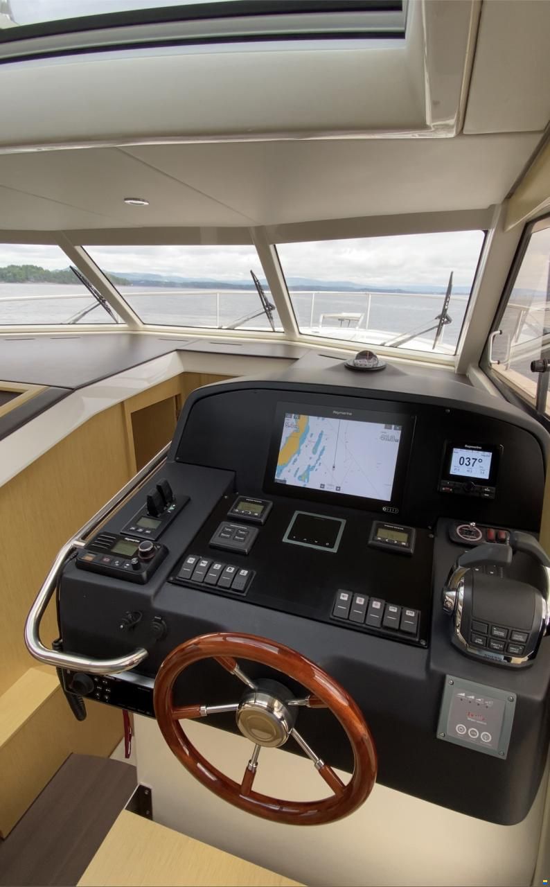 Greenline 40 Solar