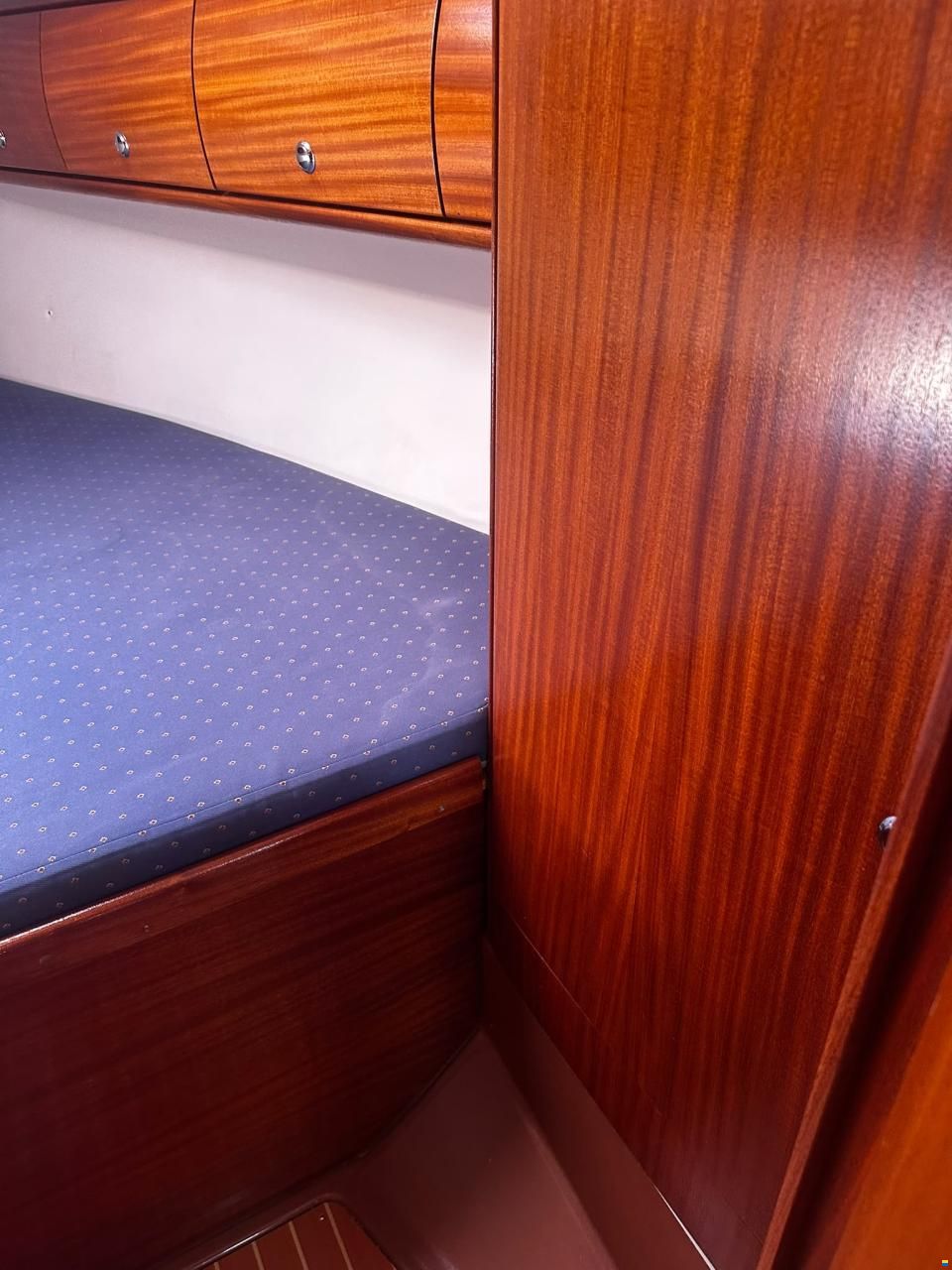Bavaria 32