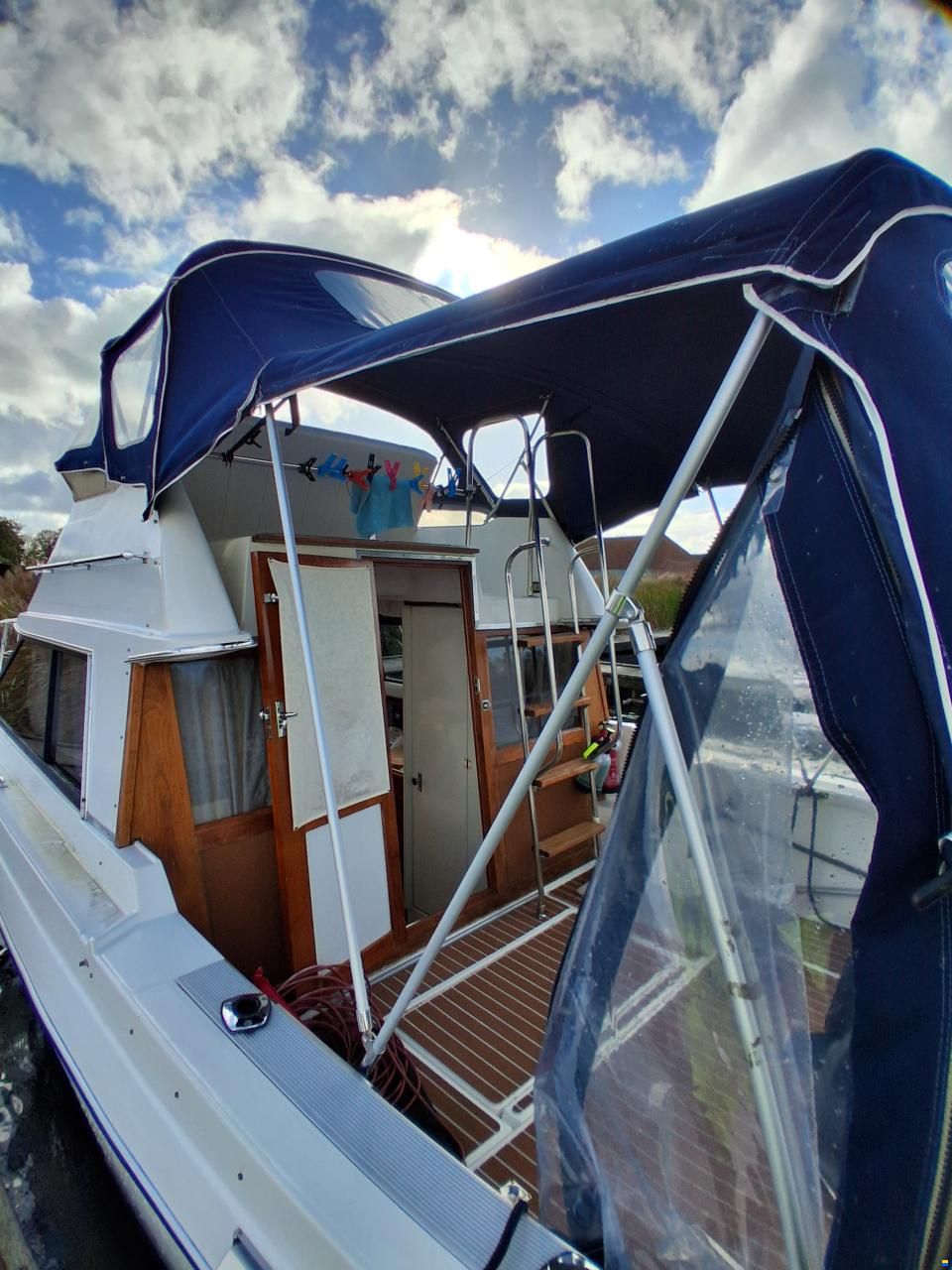 Bayliner 2556