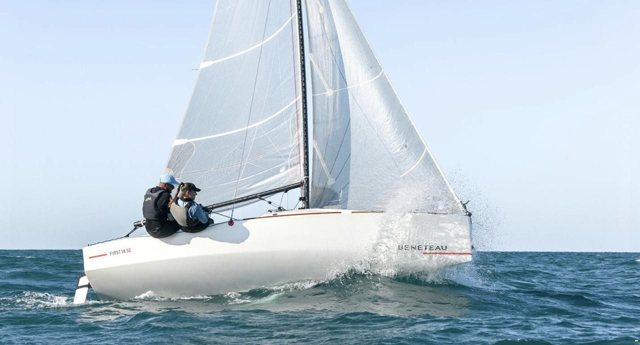 Beneteau First 18SE