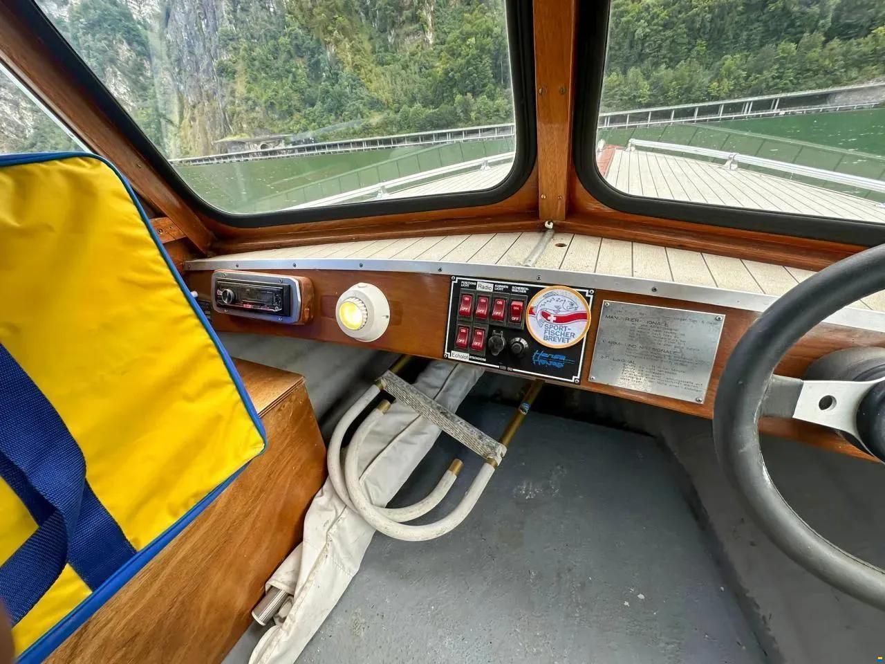 Hensa De Luxe Variant