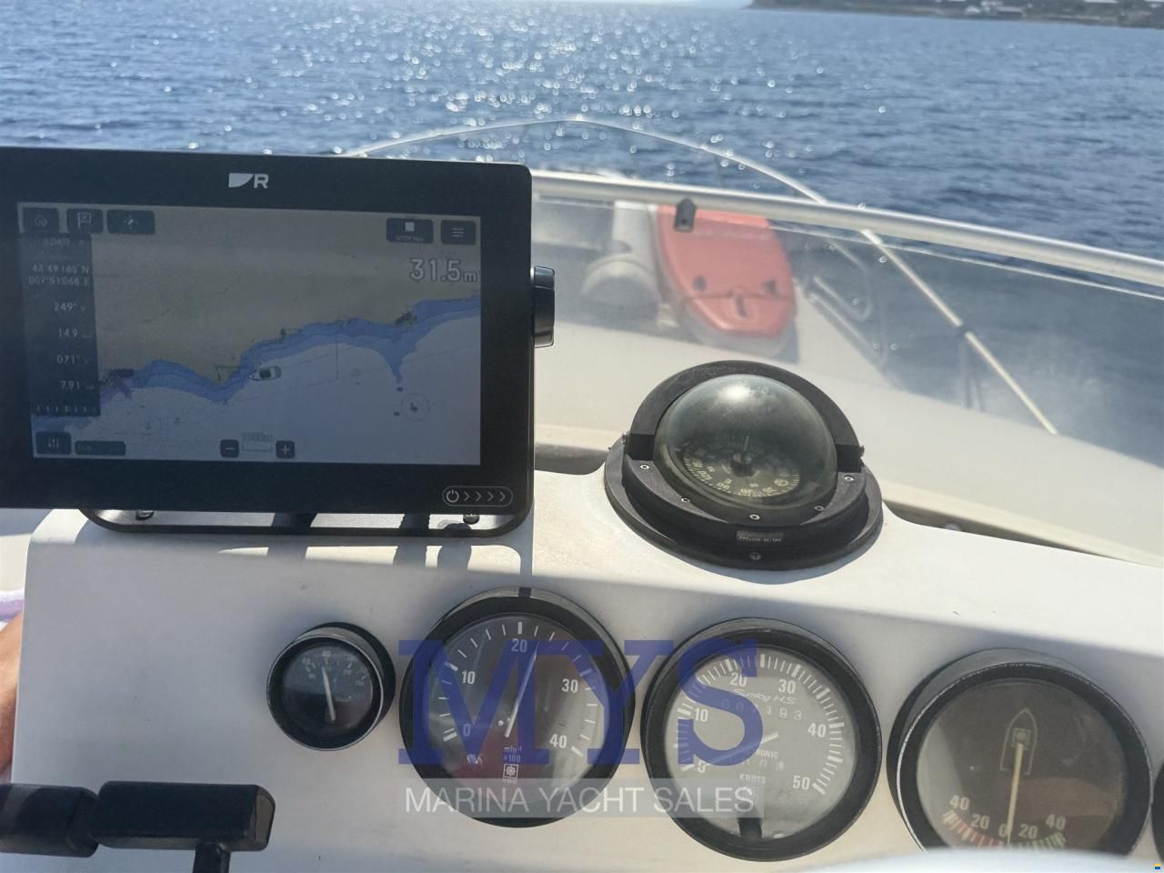Comar CLANSHIP 40