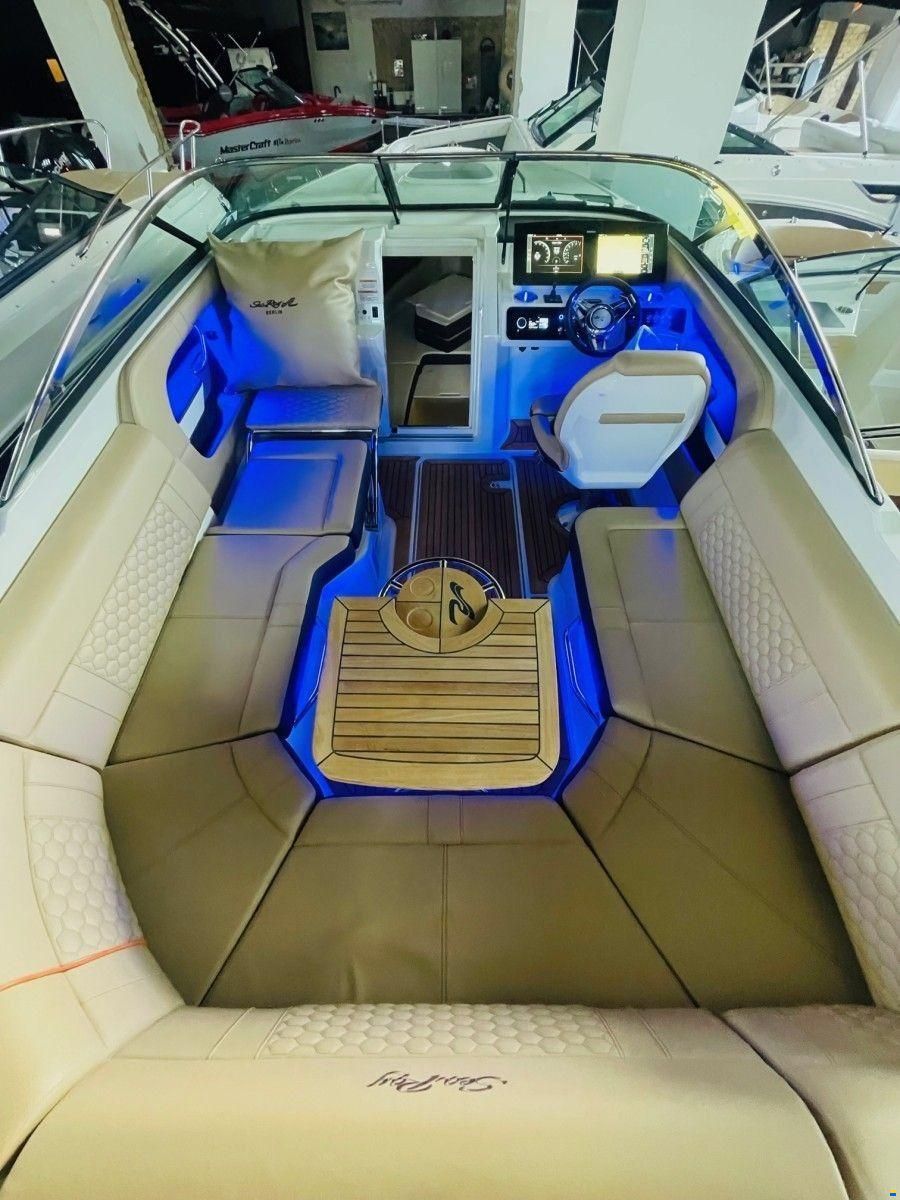 Sea Ray 250 SUNSPORT