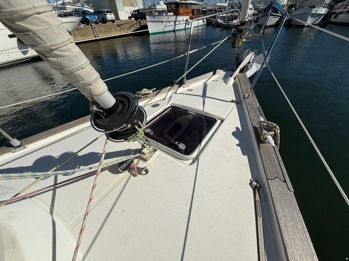 Bavaria 44
