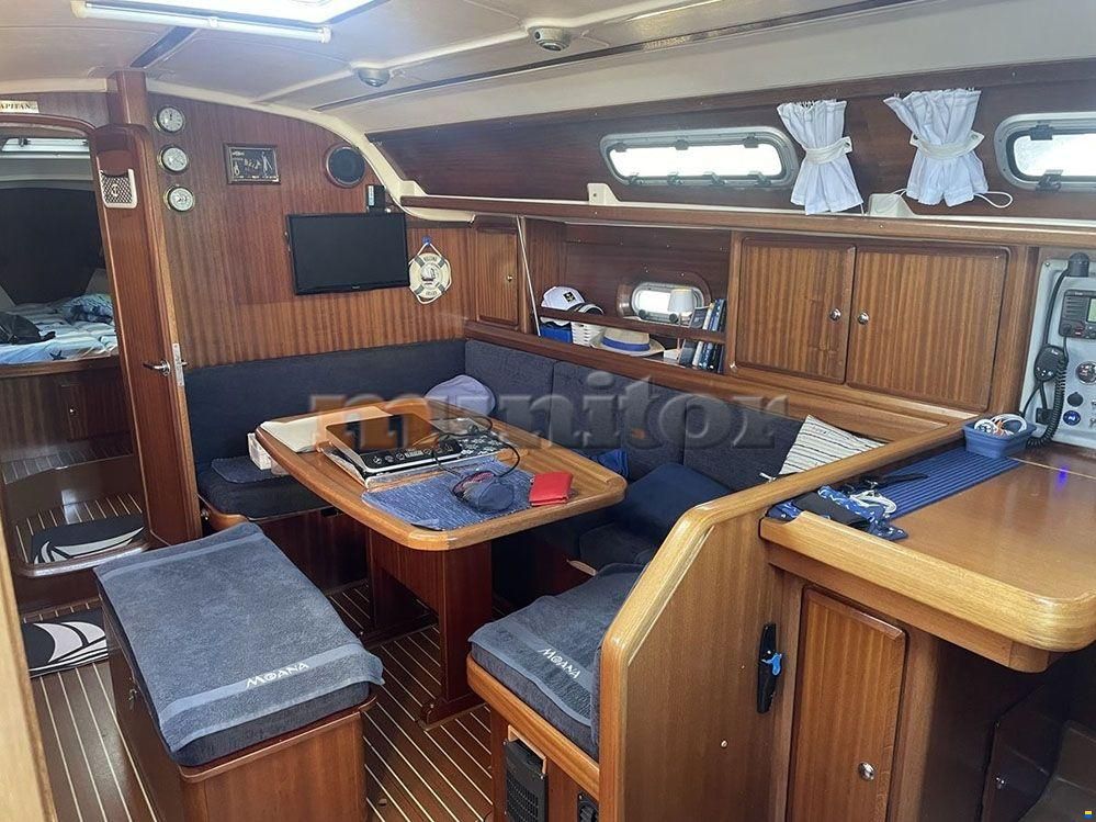 Bavaria 38 Holiday