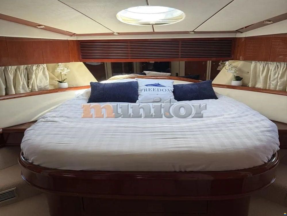 Fairline Squadron 55 Fly